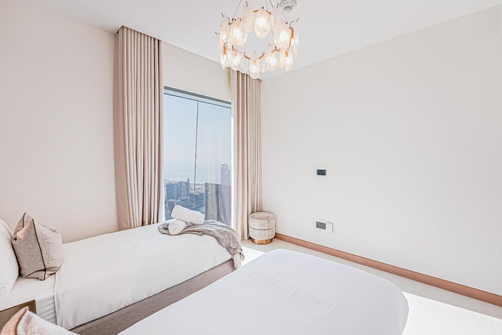 Modern 2Br High Floor Haven In Vida Dubai Marina Apartment Exterior photo