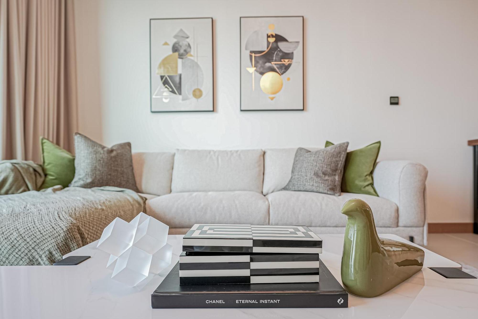 Modern 2Br High Floor Haven In Vida Dubai Marina Apartment Exterior photo