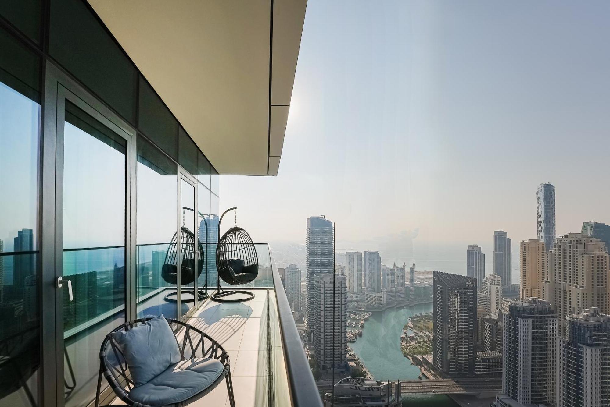 Modern 2Br High Floor Haven In Vida Dubai Marina Apartment Exterior photo